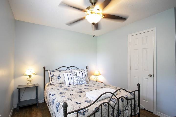 Vacation rental for 4 people, with yard in St. Augustine Beach