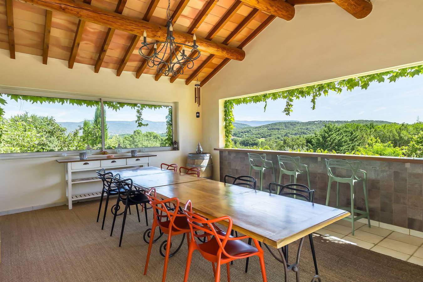 Le Mas Jorel – Luxuriöse Poolvilla mit Bergblick in Gargas, Regionaler Naturpark Luberon