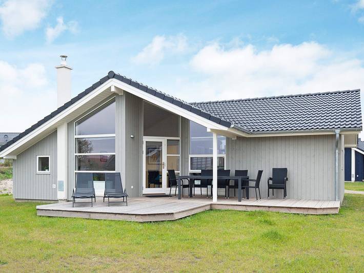 Ferienhaus für 8 Personen, mit Terrasse und Sauna, mit Haustier in Großenbrode