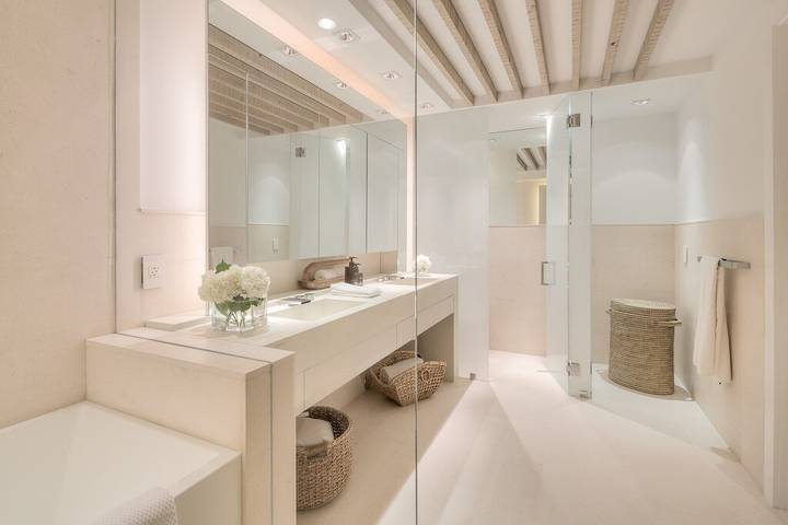 Loft for 10 people, with balcony and pool as well as hot tub in Miami Beach