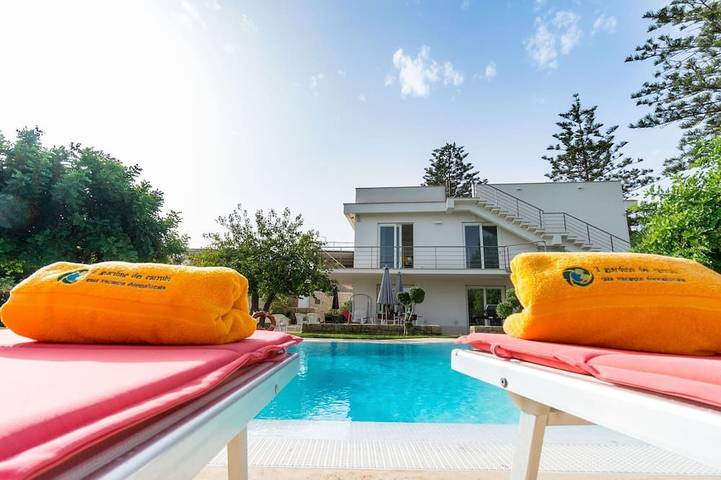 Appartement de vacances pour 7 personnes, avec jardin et piscine - 1