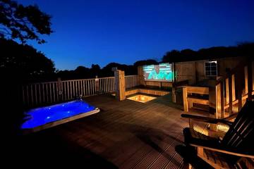 Camping for 6 People in Pembrokeshire, South-Wales, Photo 2