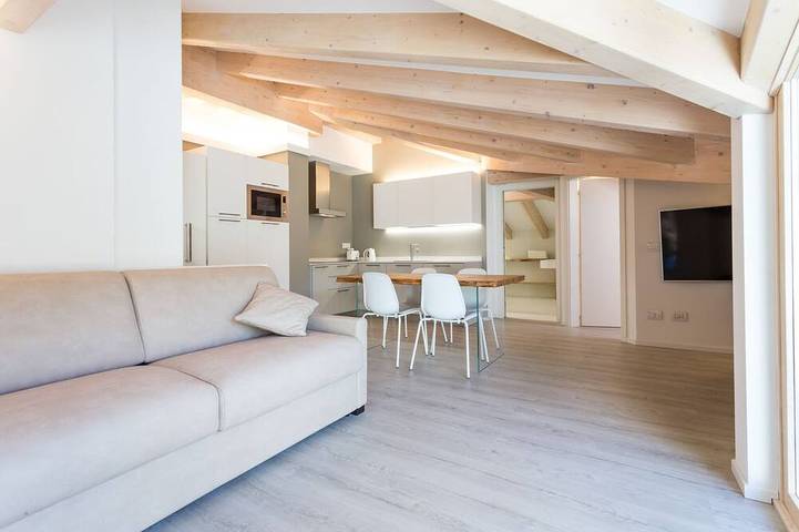 Ferienwohnung für 4 Personen, mit Garten und Balkon