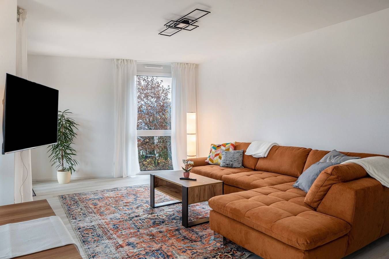 Ganze Wohnung, Ferienwohnung 'Felsenkeller 15' mit 29m² Terrasse und Loggia in Waldkirch, Südschwarzwald