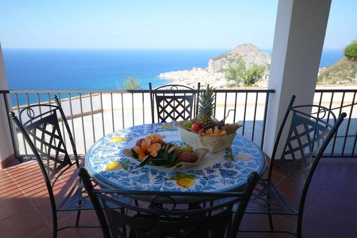 Maison d’hôte pour 4 personnes, avec jardin ainsi que piscine et vue à Cefalù - 3