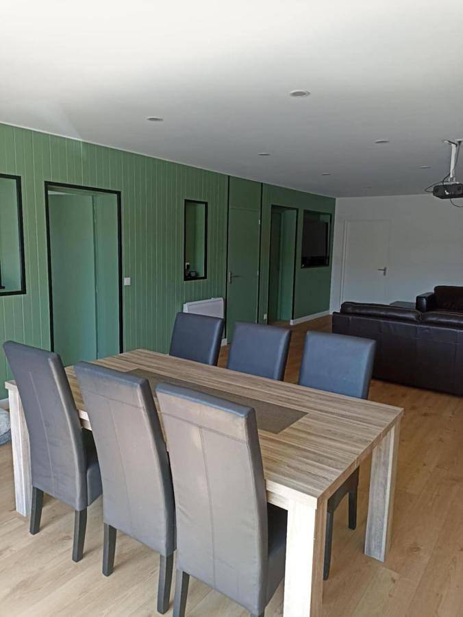 Location de vacances pour 10 personnes, avec Terrasse à Goven