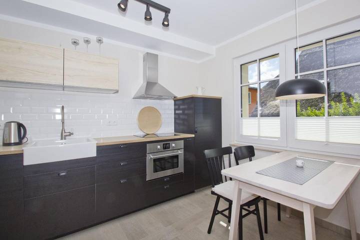Apartamento entero, Ruhige Lage nah am Meer, Gartennutzung - Ferienhaus Auszeit FeWo 02 in Alt Reddevitz, Mönchgut