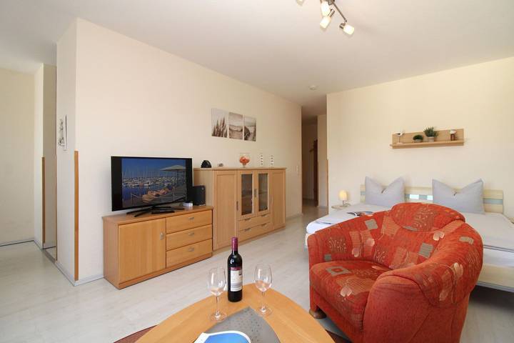 Ganze Wohnung, Haus Olymp Fewo 14: strandnahe 2-Zimmer-Fewo in Kühlungsborn Weststrand, Kühlungsborn