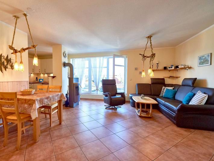 Ferienwohnung für 4 Personen, mit Garten und Balkon sowie Sauna, kinderfreundlich - 1