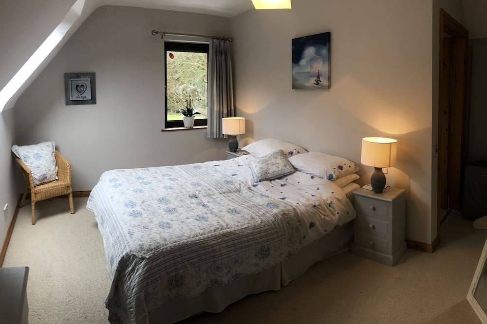 Beautiful  4* cottage 5 minutes from Kenmare, Co. Kerry, Ireland in Kenmare, County Kerry