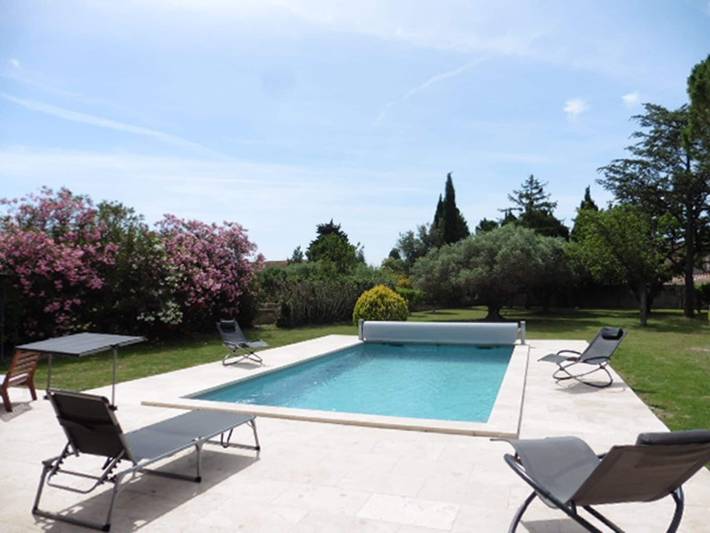 Location de vacances pour 6 personnes, avec piscine, adapté aux familles à Maillane - 2