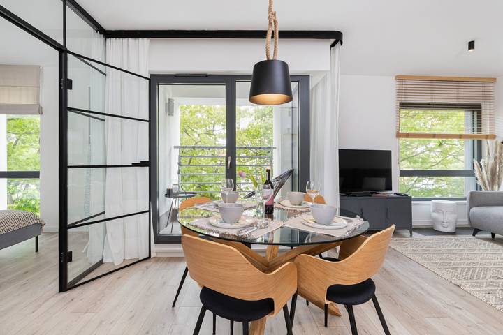 Appartement entier, Modern Apartment | Parking, Balcony, 400 m to the Center in Gdynia, Zatoka Gdańska