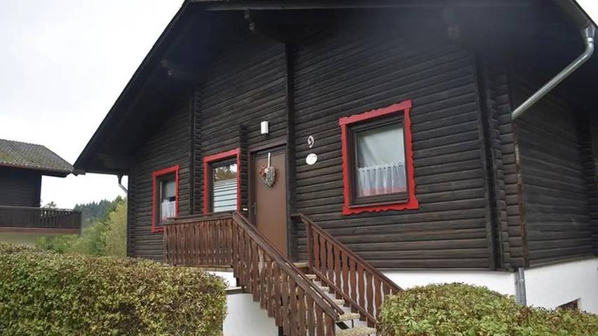 Ferienwohnung für 4 Personen, mit Balkon in Thalfang