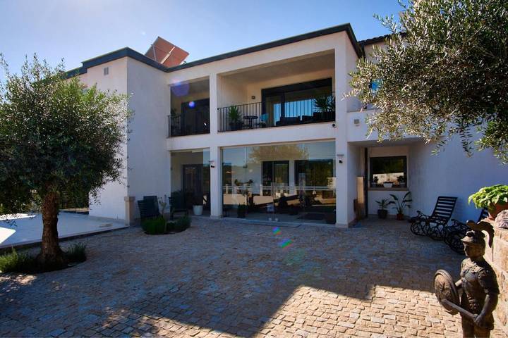 Location de vacances pour 2 personnes, avec jardin ainsi que vue et piscine dans Fornos de Algodres - 2