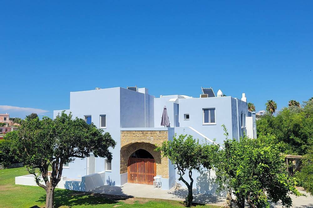 Ganze Wohnung, The Carob Tree - White in Procida, Neapel Provinz