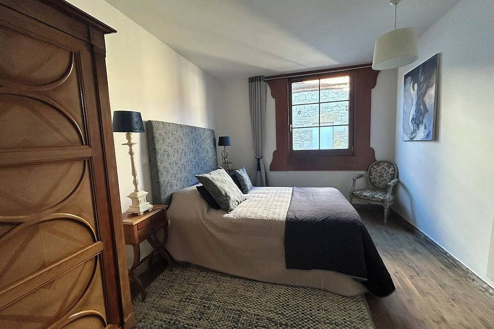 Remarkable house from Xvith, renovated, ideal pied-à-terre for visiting the Lot. in Bretenoux, Macizo Central