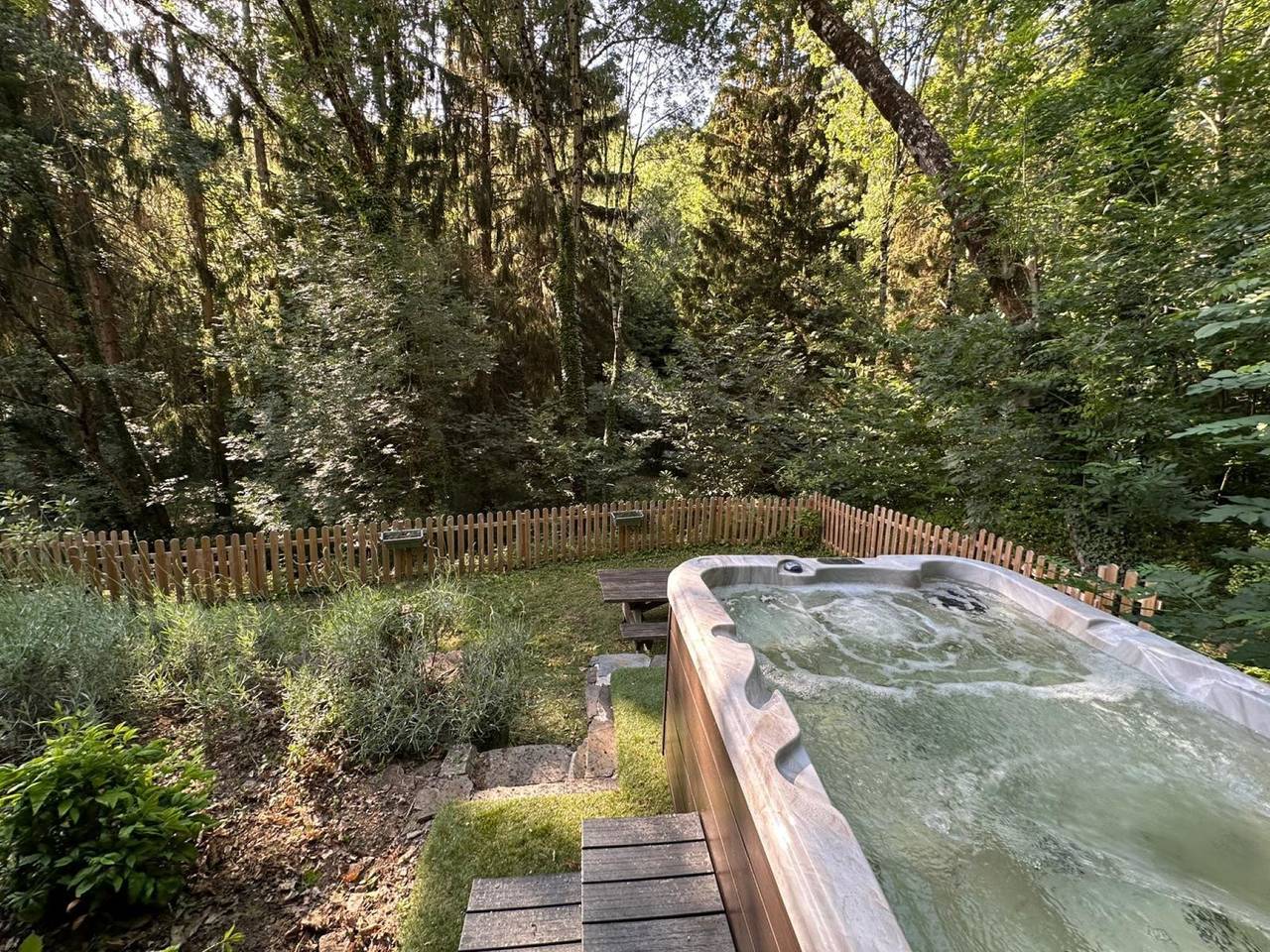 Cottage au bord de la rivière avec spa près de Carcassonne in Caudebronde, Région de Carcassonne