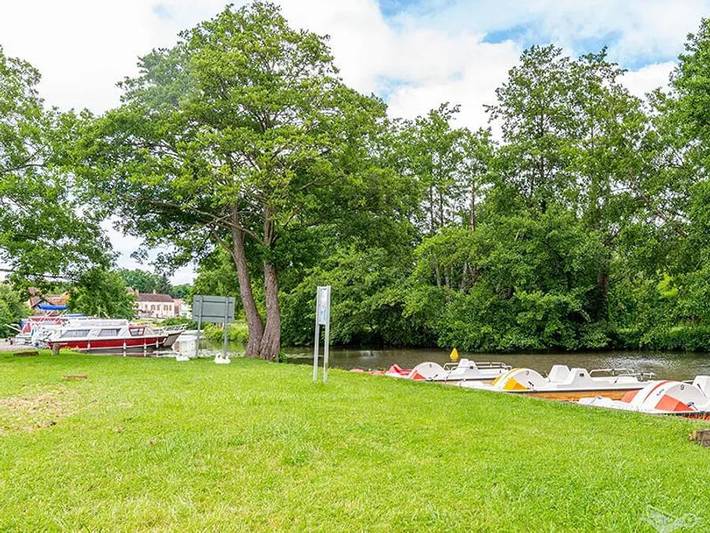 Camping pour 2 personnes en Bourgogne-Franche-Comté