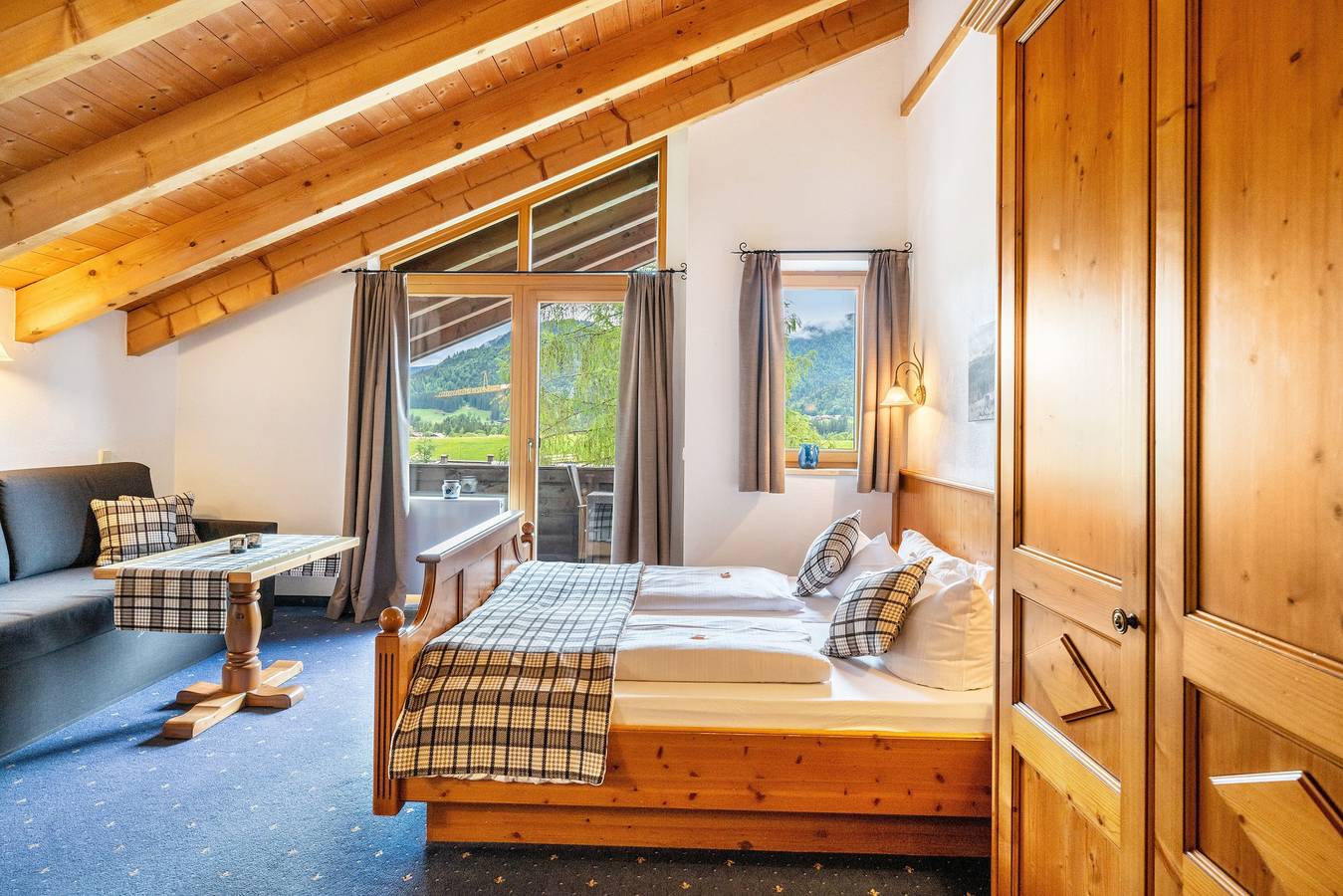 Ganzes Studio, Studio Gästehaus Tanneck – Nr 7 mit Bergblick, geteilter Sauna & Hallenbad in Reit im Winkl, Bayerische Alpen
