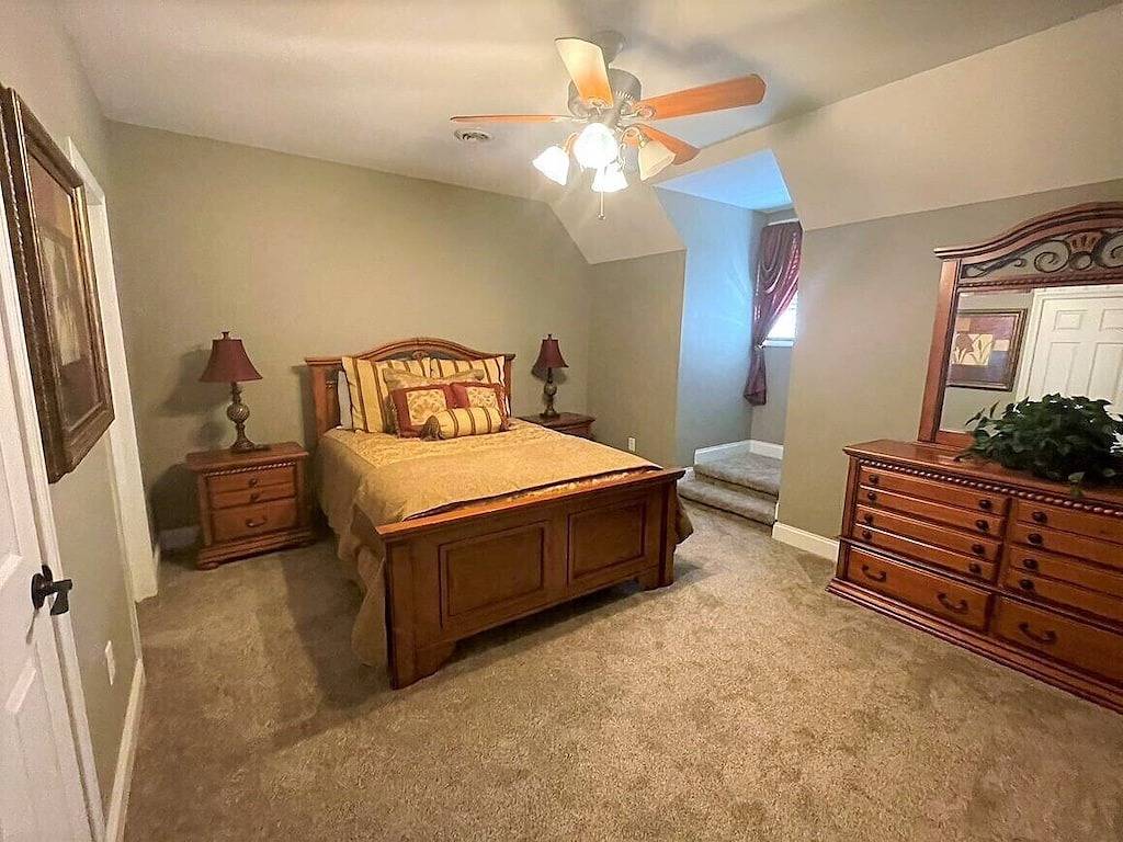 Smoky Mountain Lakehouse (30 Gäste) Nur wenige Minuten von Pigeon Forge, Gatlinburg entfernt in Douglas Lake