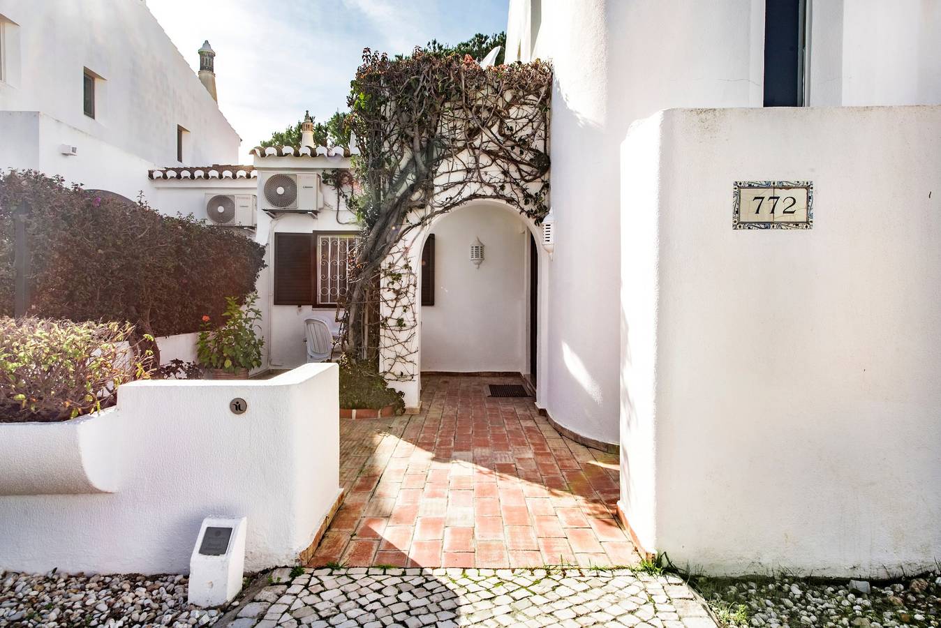 Villa "Mng Elliott 72" com piscina privada e Wi-Fi in Vale do Lobo, Almancil