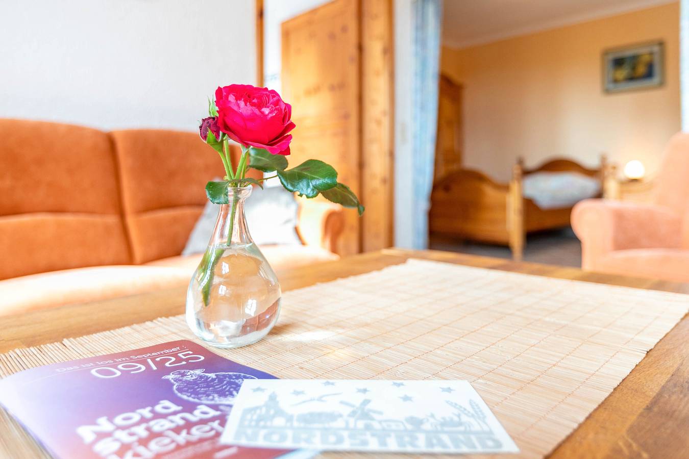 Ganze Wohnung, Ferienwohnung 'Süderoog' mit Privatterrasse, Gemeinschaftsgarten und Wi-Fi in Nordstrand (Gemeinde), Nordstrand