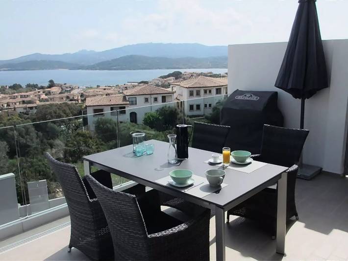 Gîte pour 4 personnes, avec piscine et terrasse à Cannigione - 3