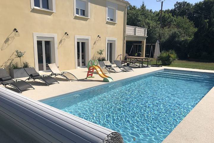 Location de vacances pour 14 personnes, avec jardin et jacuzzi dans Esperce