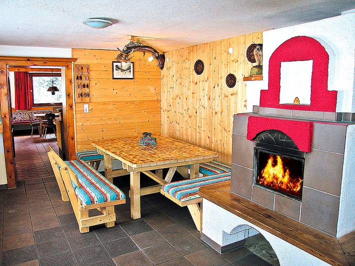 Ferienhaus für 39 Personen, mit Balkon und Terrasse sowie Garten und Sauna im Pitztal - 4