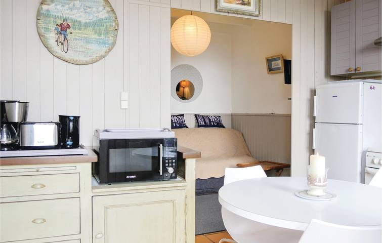 Gemütliche Strandwohnung mit Garten & WiFi in Morsalines, Cherbourg und Umgebung