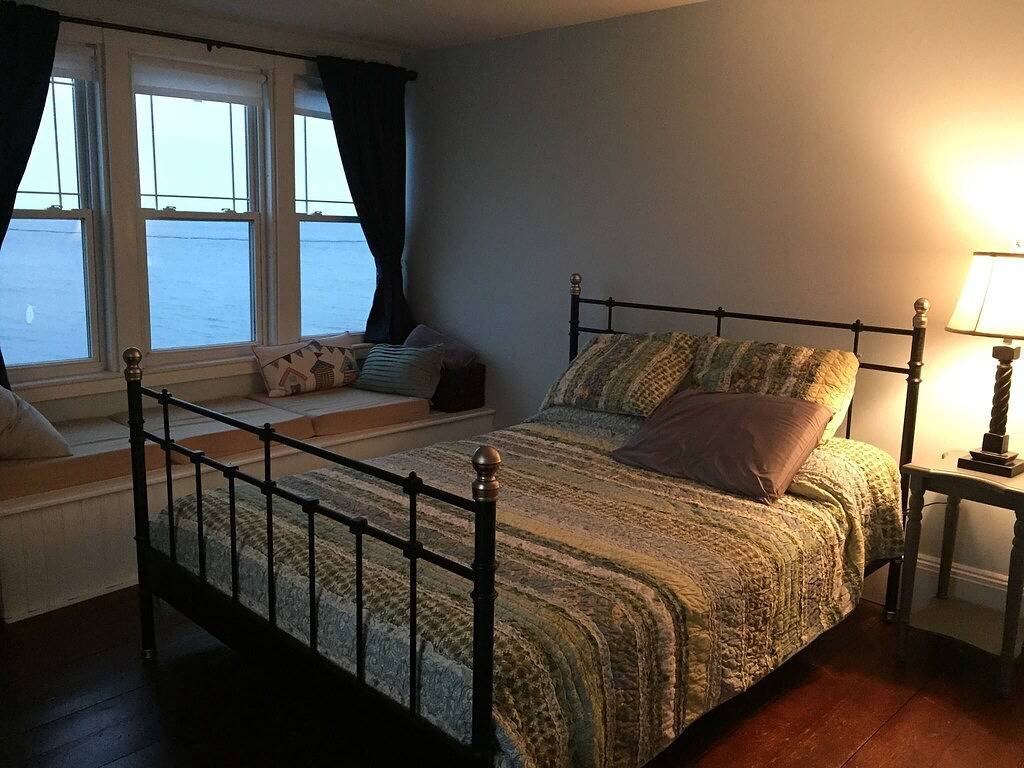 Restauriert 1910 Victorian Beach House. Brilliant 180-Grad-Blick aufs Meer. in Marshfield, Massachusetts