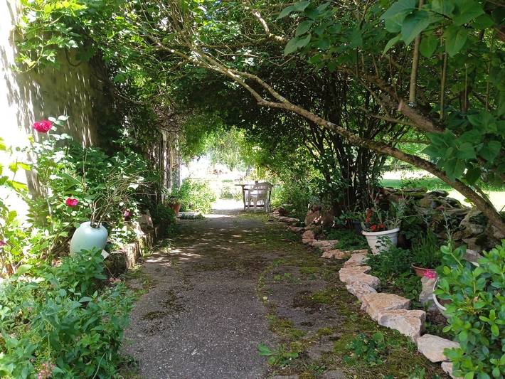 Gîte pour 2 personnes, avec terrasse dans le Doubs - 2