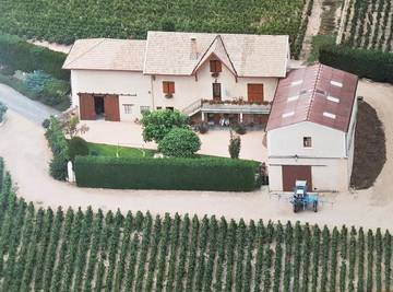 Cottage pour 3 personnes, avec jardin à Fleurie