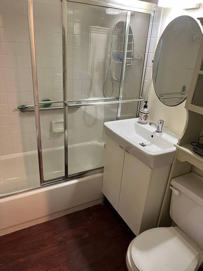 Charming 4-Bed House in Miami Beach hosted by Albe in Atlantic Heights, Miami Beach