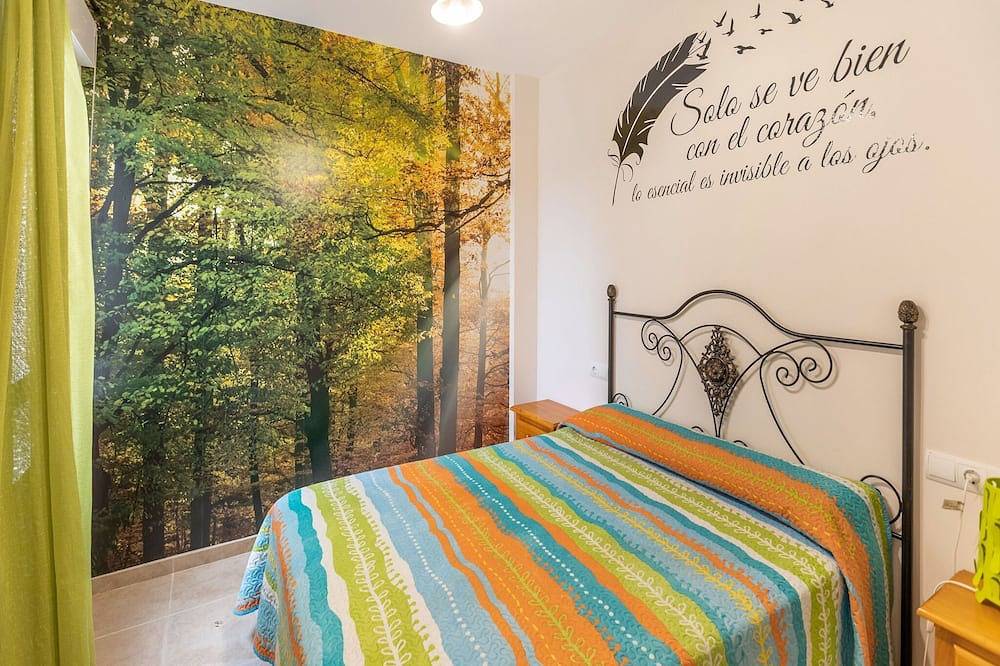 Entire apartment, Sunny Apartment Near Paseo in Garrucha, Costa de Almería
