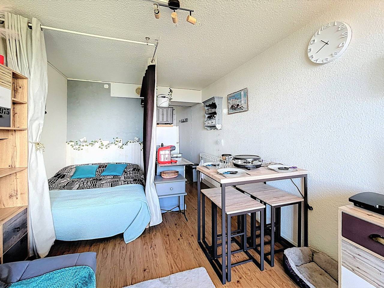 Estudio entero, Estudio acogedor renovado, salida a pistas, balcón y Wifi in Le Corbier, Villarembert