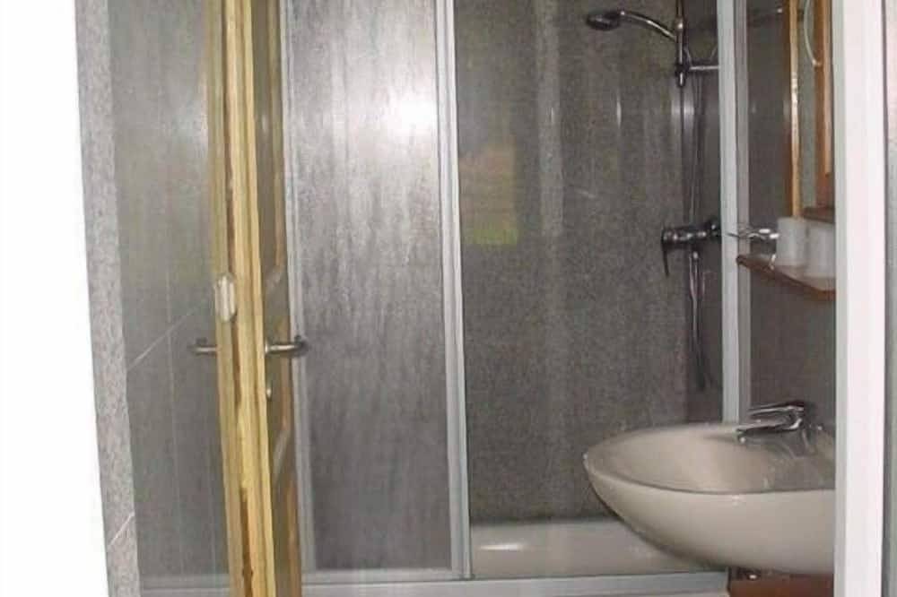 Ganze Wohnung, Haus Koralle Wohnung rechts in Tarnewitz, Boltenhagen