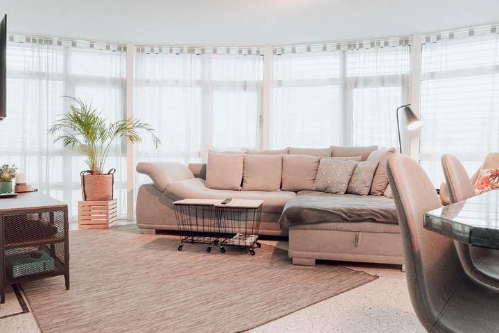 Ferienwohnung für 4 Personen, mit Balkon und Terrasse sowie Ausblick in Visp