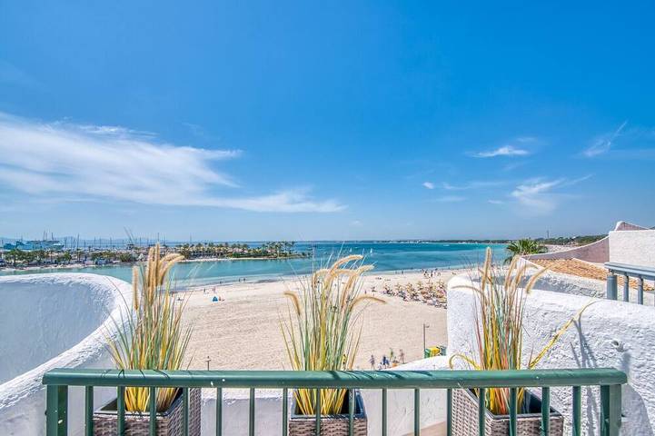 Apartamento de vacaciones para 4 personas, con jardín además de piscina y terraza en Mallorca