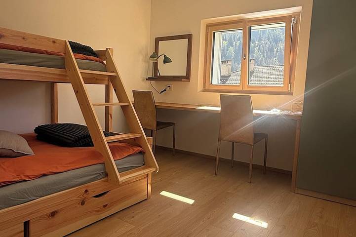Loly House – Base Camp for Swiss Alpine Passes and Mountains in Airolo, Ticino