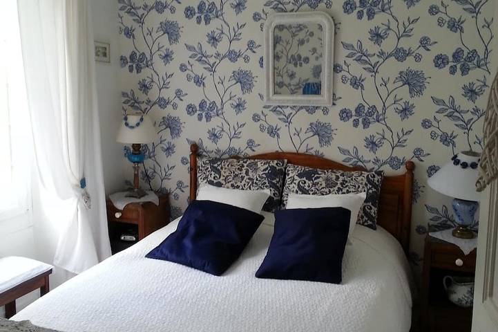 Location de vacances pour 14 personnes, avec jardin, animaux acceptés à Saint-Germain-du-Pert - 2