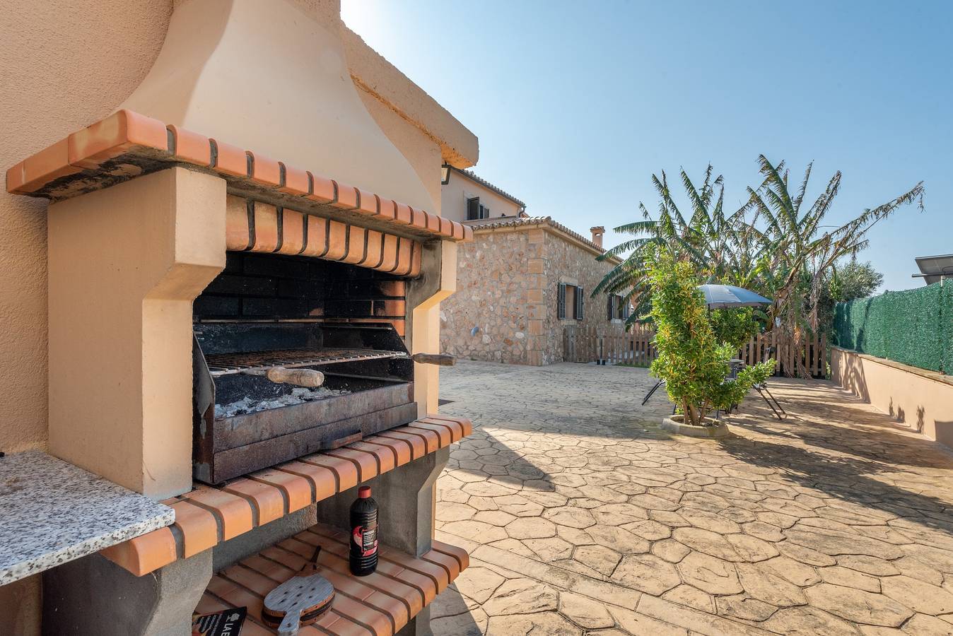 Casa de férias acolhedora "Solluna" com Wi-Fi, piscina, terraço e jardim com vista para a montanha in Son Servera, Maiorca (Leste)