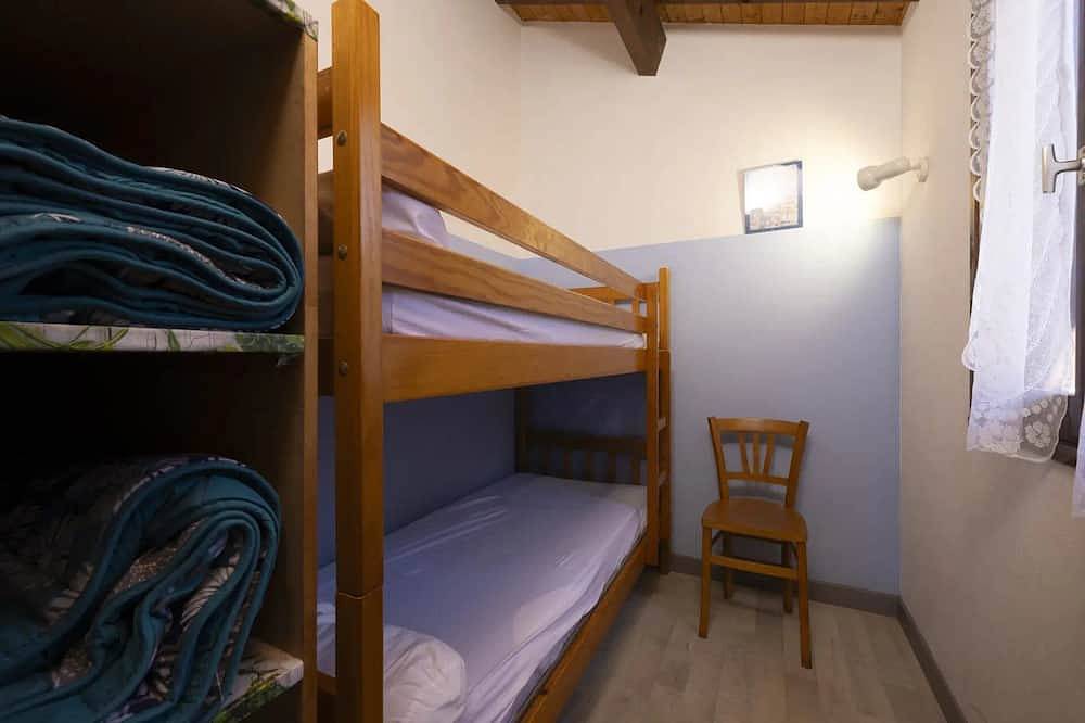 Chalet 3 étoiles - Piscine  - ccbgaid in Loubeyrat, Regionaler Naturpark Volcans d'Auvergne