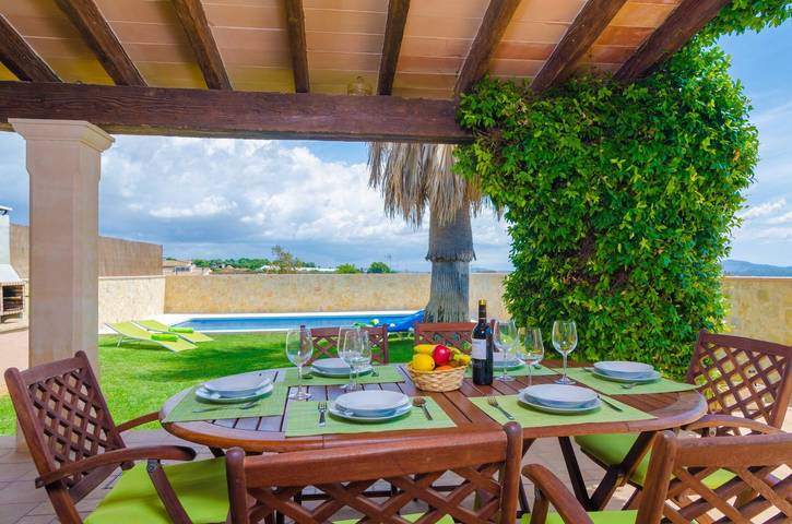 Carles - Villa with private pool in Vilafranca de Bonany. Free Wifi in Villafranca de Bonany, Interior de Mallorca