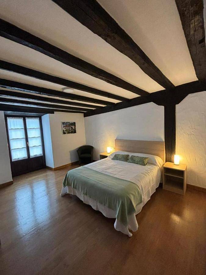 Villa pour 14 personnes, avec Balcon ainsi que Terrasse et Vue en Navarre - 4