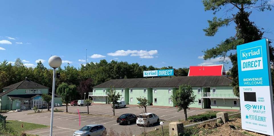 Hôtel pour 2 personnes, avec terrasse, animaux acceptés à Val-de-Reuil - 3