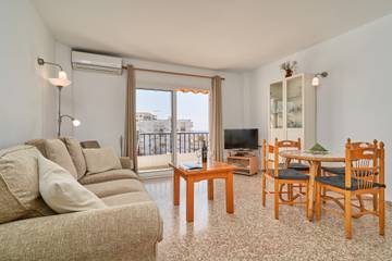 Apartment for 2 People in Nerja Centre, Nerja, Photo 1