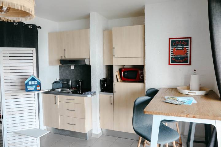 Gîte pour 2 personnes, avec jardin et terrasse à Plouguerneau - 2