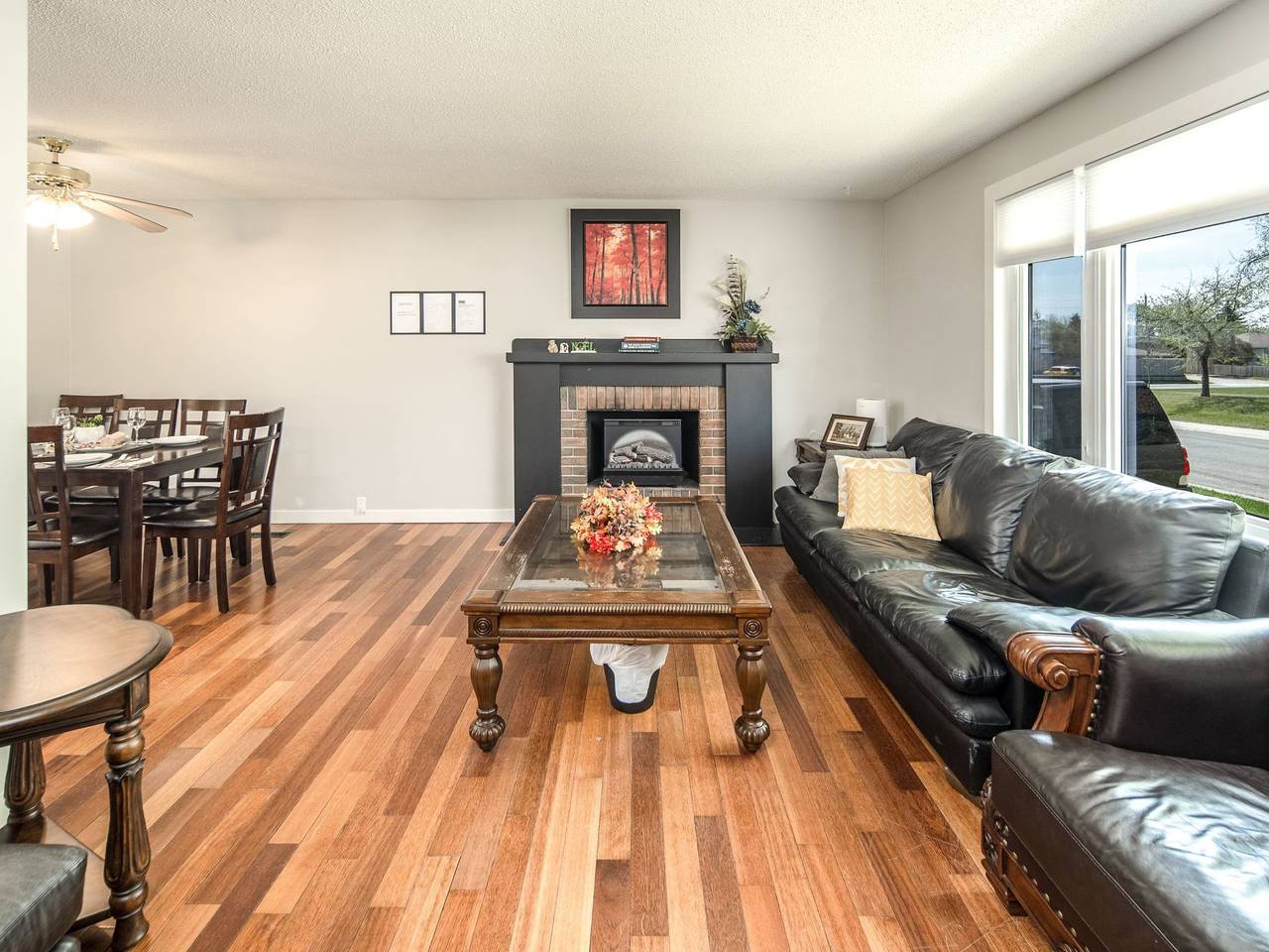 H Home 5Br2Bth in der Nähe von Yyc Deerfoot Mall Dt in Calgary, Kanadische Rocky Mountains
