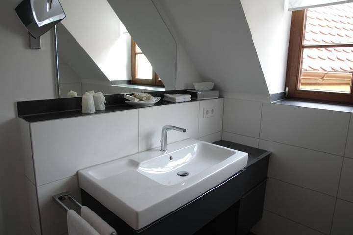Hotel für 2 Personen, mit Terrasse in Kallstadt - 2
